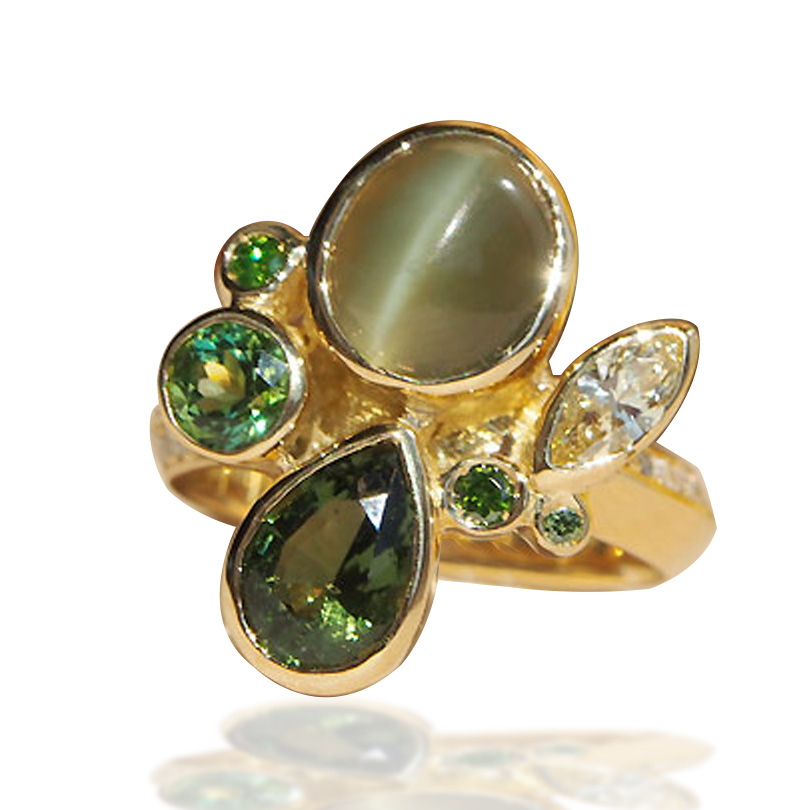 キャッツアイとモルダバイト K18イエローゴールドリング