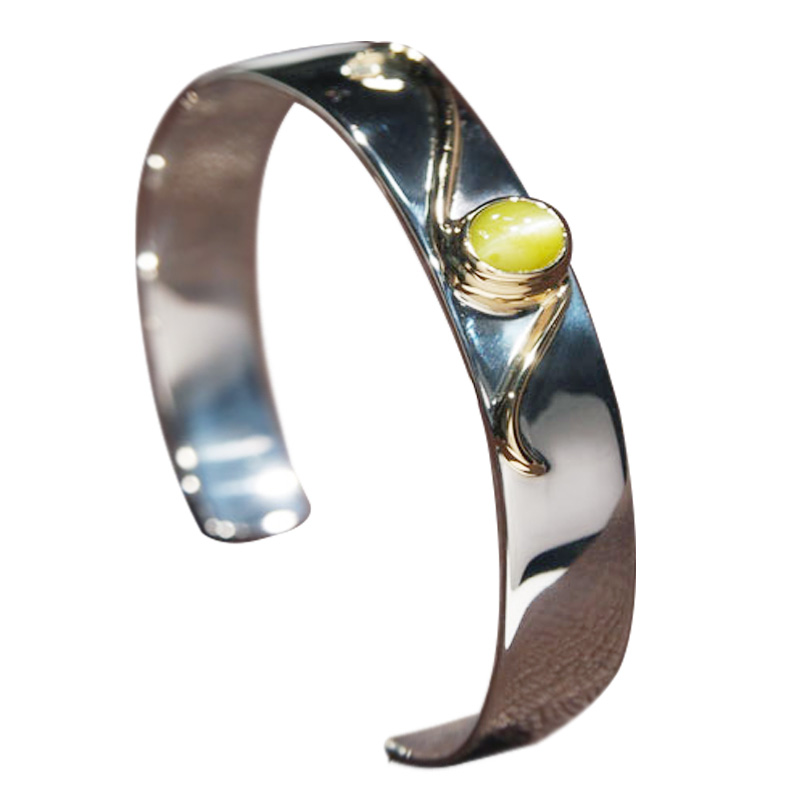 クリソベリルキャッツアイ　ゴールドシルバーバングル