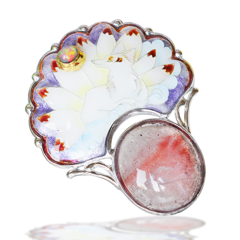 九尾の狐ファイヤーオパールとシナバーインクォーツ七宝シルバーペンダント