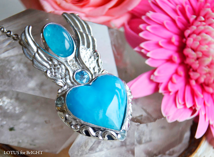 パライバトルマリンとハートラリマー　上昇の天使シルバーネックレス