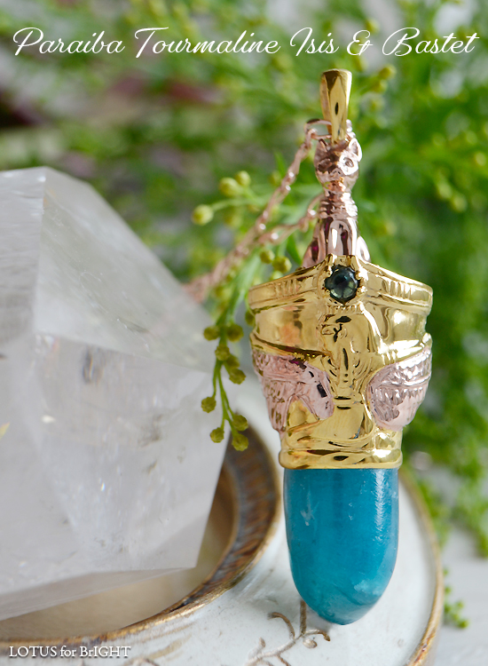 パライバトルマリン　イシス女神とバステト女神のペンジュラム型ペンダント