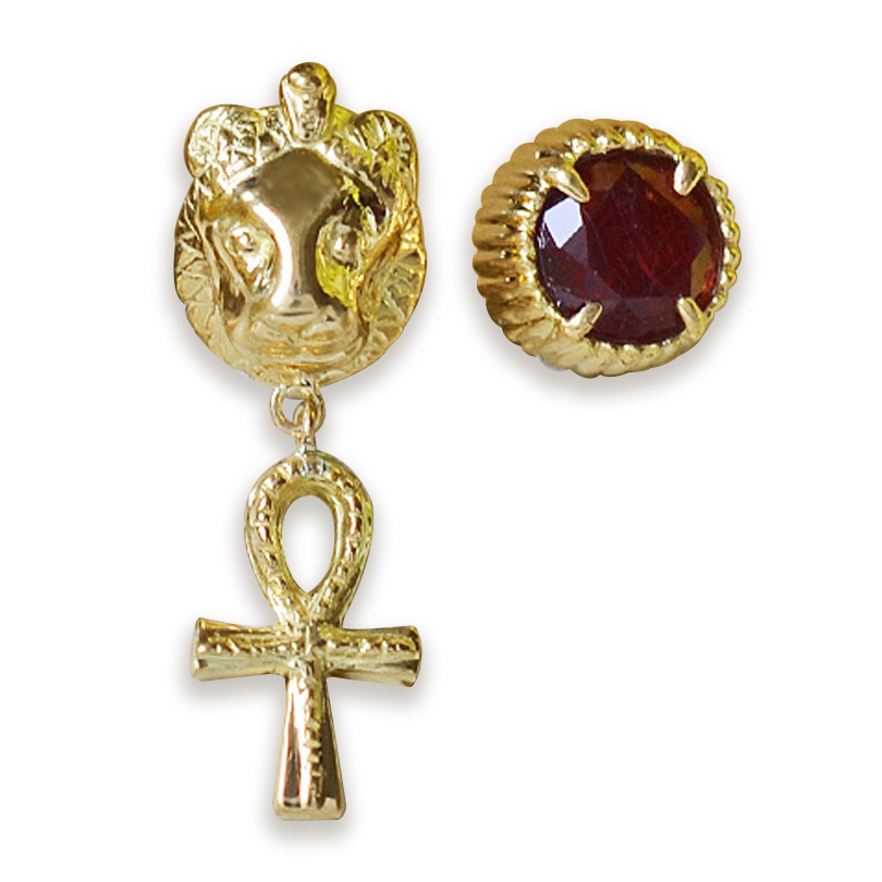 セクメト女神K18ユーディアライトジェムストーンピアス