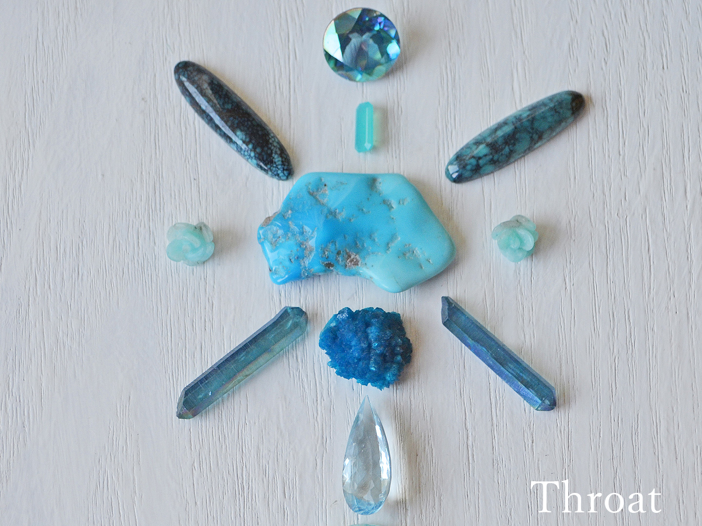 ライトブルーの天然石