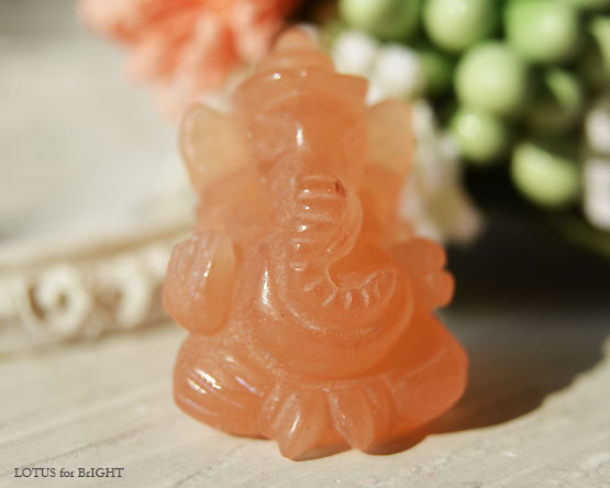 アベンチュリンガネーシャカービング 24.99ct