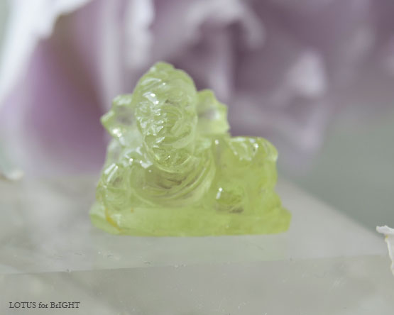 ペリドットガネーシャカービング 14.72ct