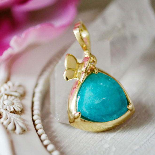 パライバトルマリンK18バタフライペンダント