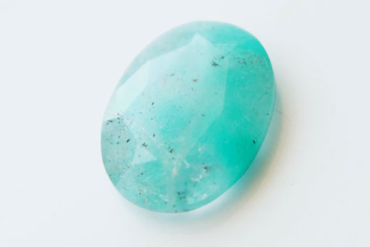 アホーアイトインクォーツファンシーカット