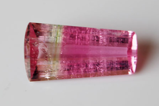 バイカラーピンクトルマリン　3.63ct ファンシーカット