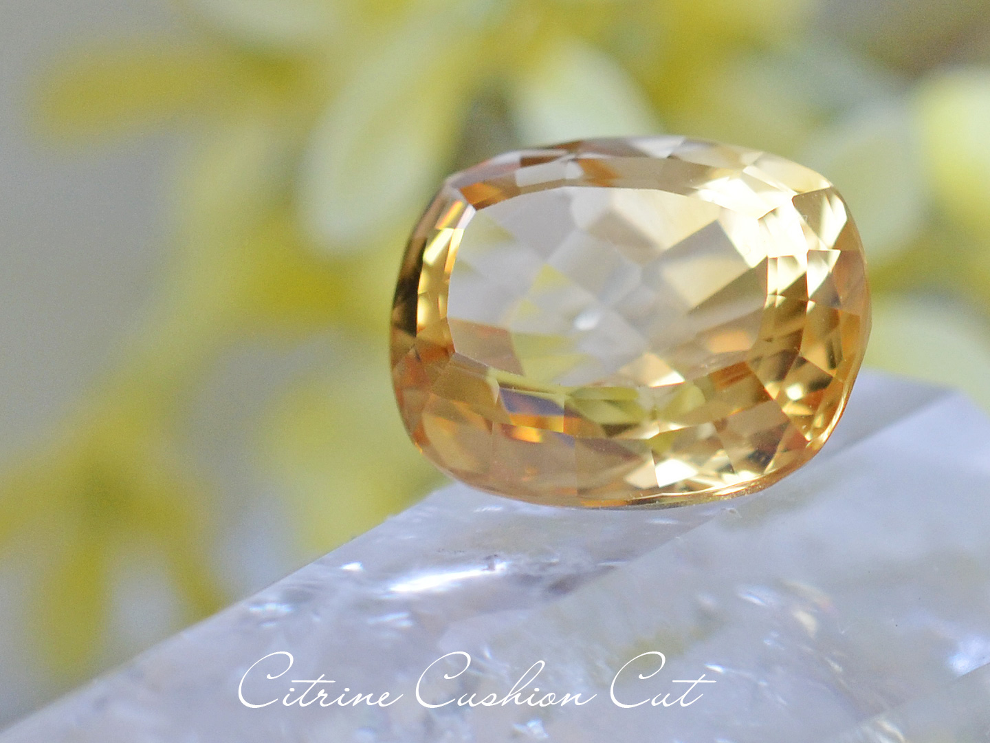シトリンクッションカット8.16ctブラジル産 