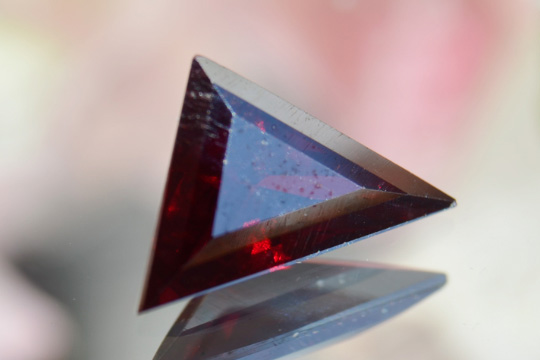 キュープライトトライアングルカット2.83ctナミビア産