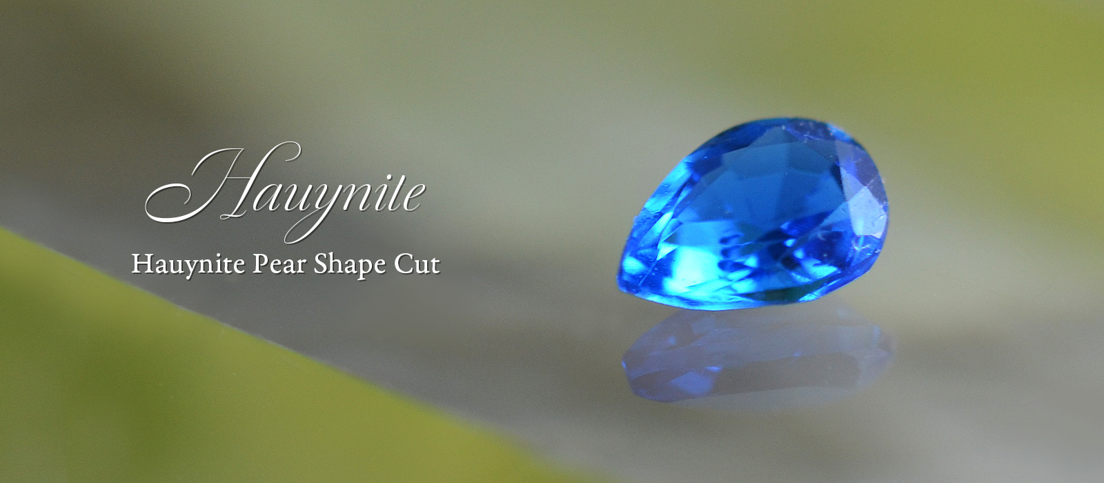 アウイナイトペアシェイプカット0.09ct ドイツ産