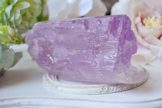 スペシャルカラークンツァイト原石