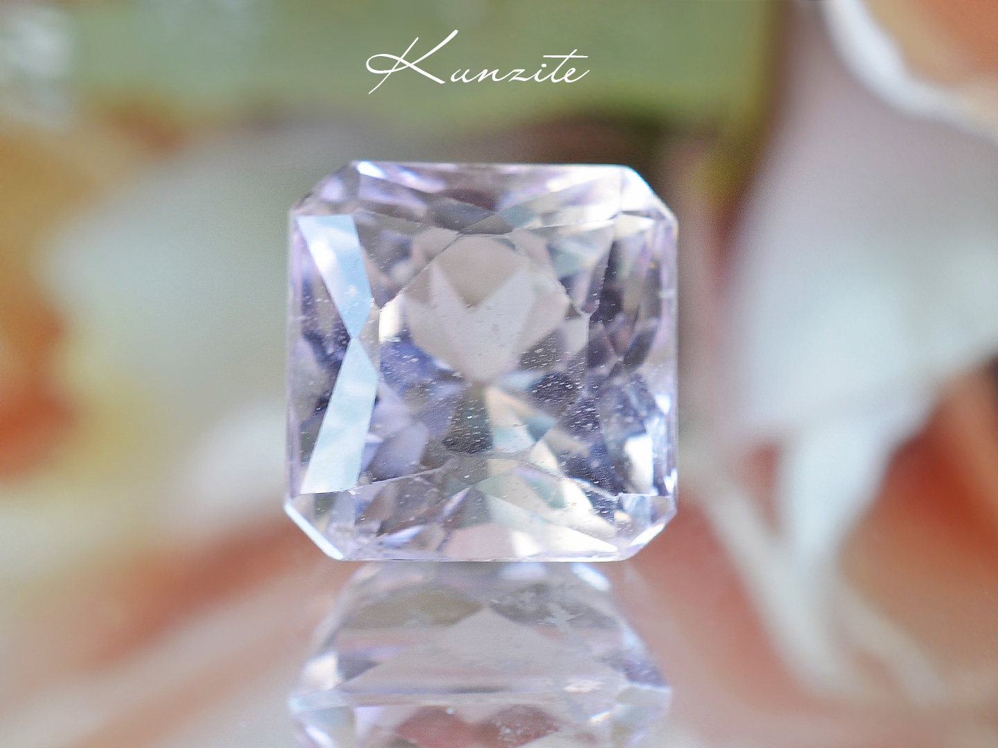 クンツァイトスクエアカット9.41ct