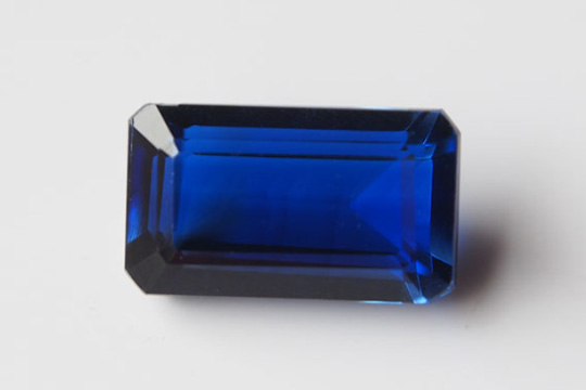 カイヤナイト　3.856ct オクタゴンカット