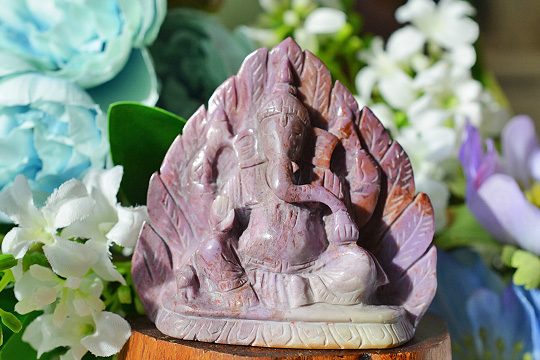 ラベンダージェイドガネーシャカービング　トルコ産