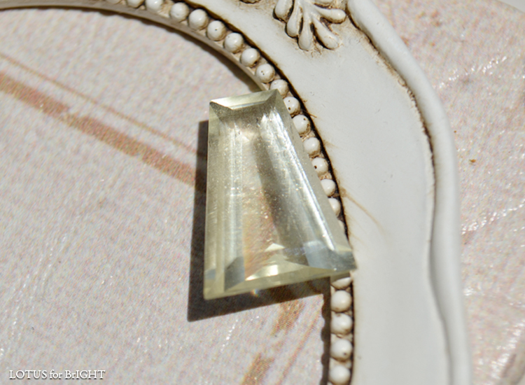 リビアングラスルース6.17ctエジプト産