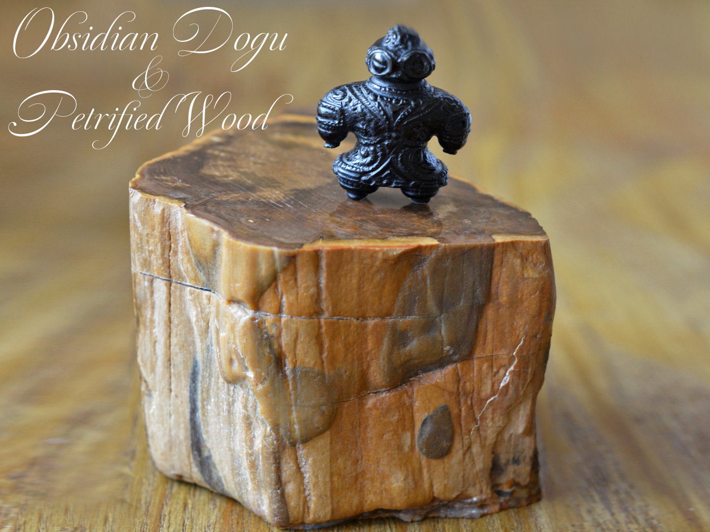 ブラックオブシディアン遮光器土偶カービング　長野県産