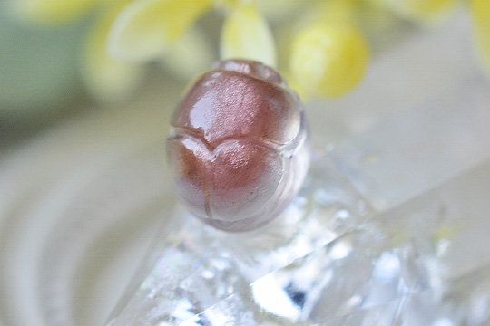 オレゴンサンストーンスカラベカービング