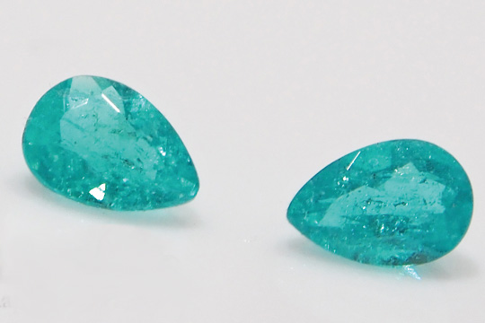 パライバトルマリン ペアシェイプカットペア0.26ct