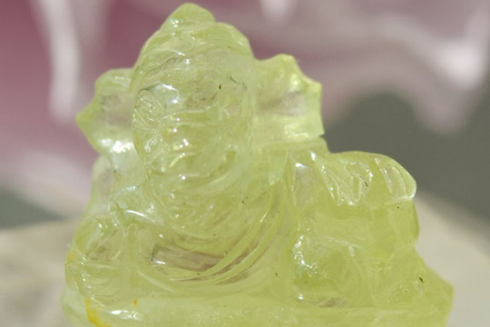 ペリドットガネーシャカービング 14.72ct