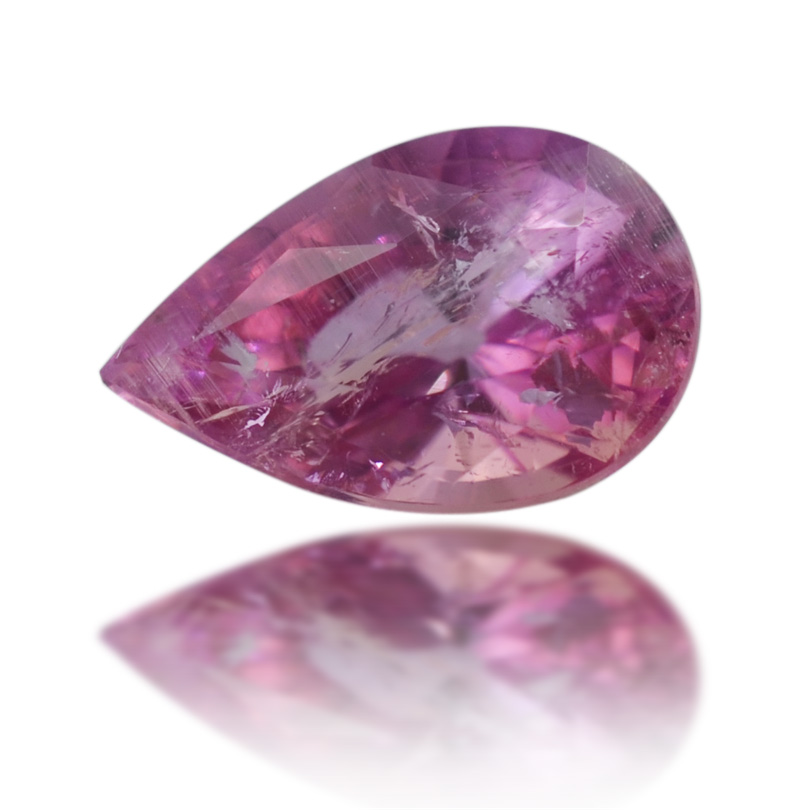 ペツォッタイトペアシェイプカット