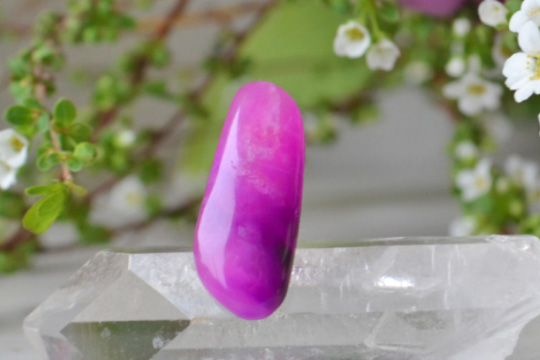 インペリアルピンクスギライトカボション