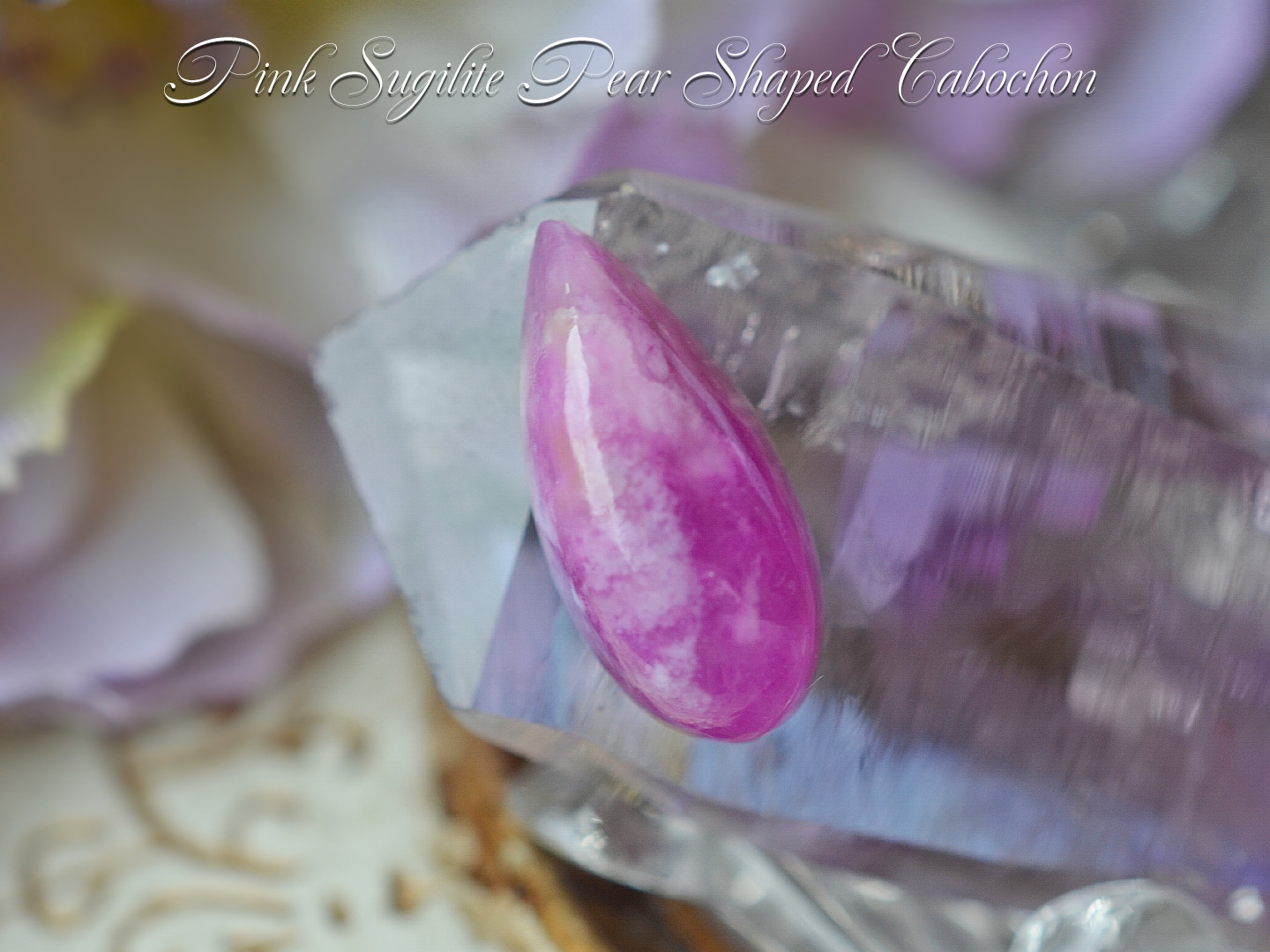 ピンクスギライト　ペアシェイプカボション２