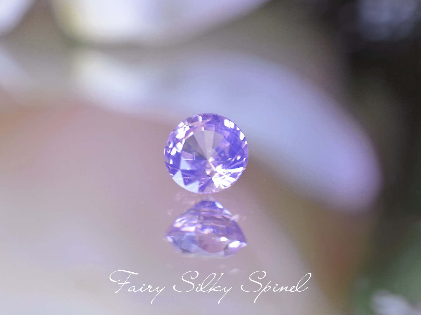 パープルピンクシルキースピネル1.03ctスリランカ産