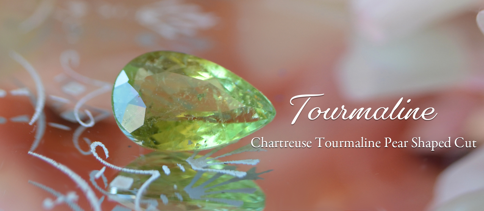 シャルトルーズ黄緑色のトルマリンペアシェイプカット2.00ct