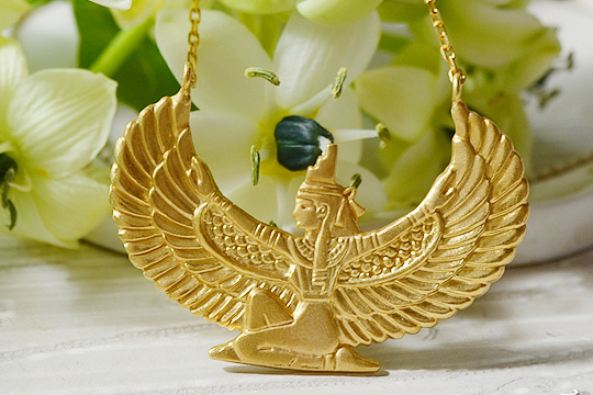 イシス女神　K18ゴールドネックレス