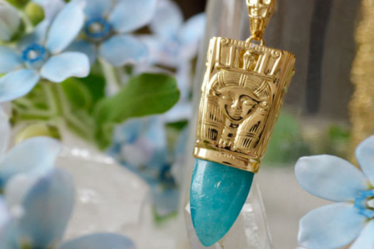 パライバトルマリンK18ハトホル女神エジプシャンペンダント