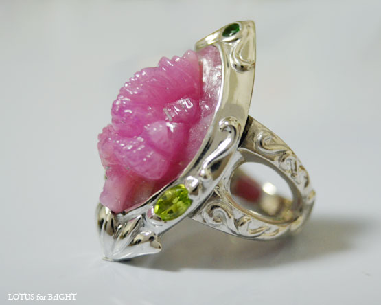 ピンクガネーシャサファイアシルバーペンダント